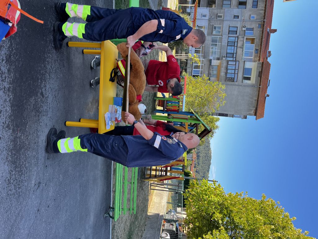 Седмица на пожарната безопасност в ДГ "БУКОВЕЦ" 10